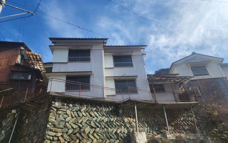 house for sale in Yawatahama, Ehime | ¥500,000 | Akiyama house finder